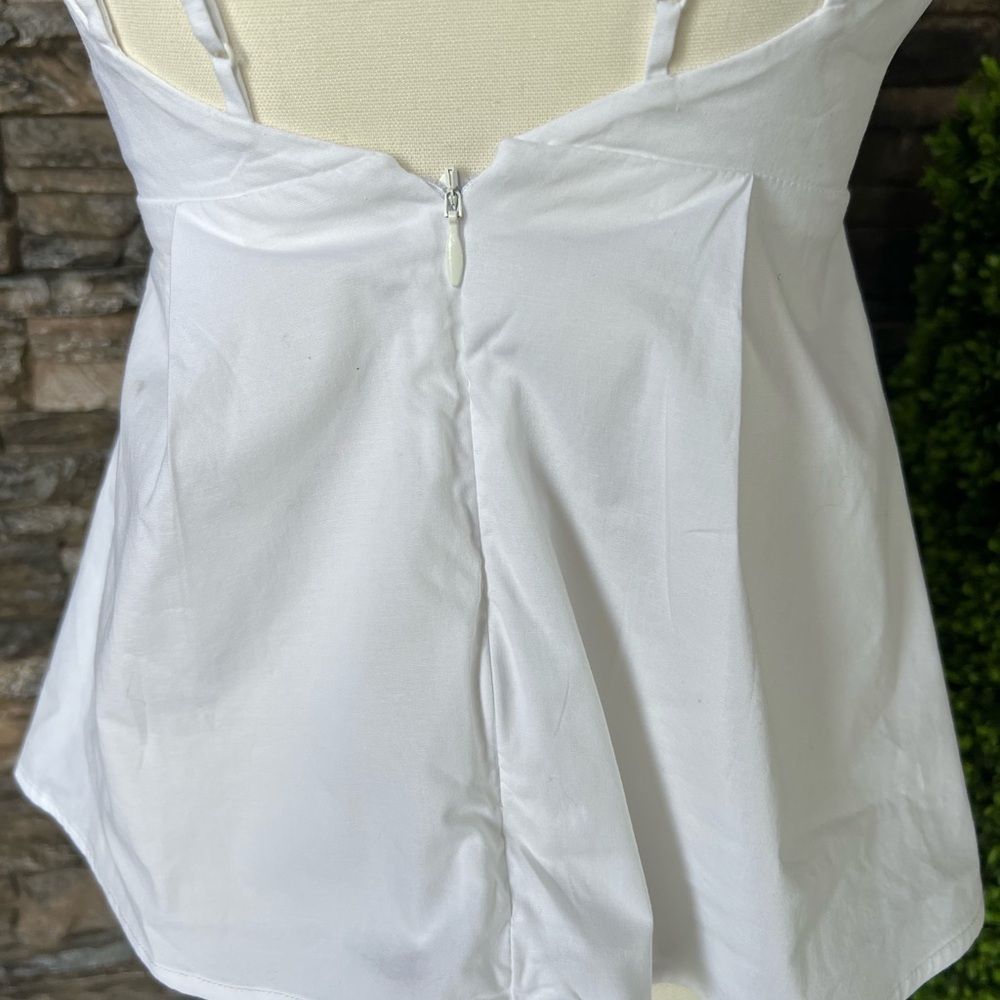 Kendall & Kylie Elegant White Top - Picture 5 of 12